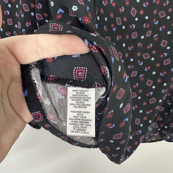 Loft Womens M Black Printed Floral Long Bell Sleeve Semi Sheer Blouse Workwear - Picture 4 of 7